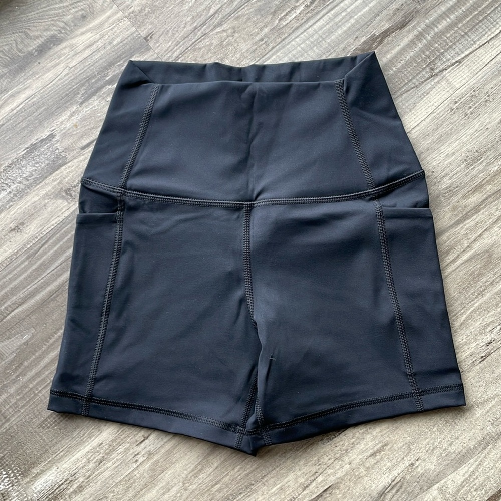 NWT CRZ YOGA Biker Shorts